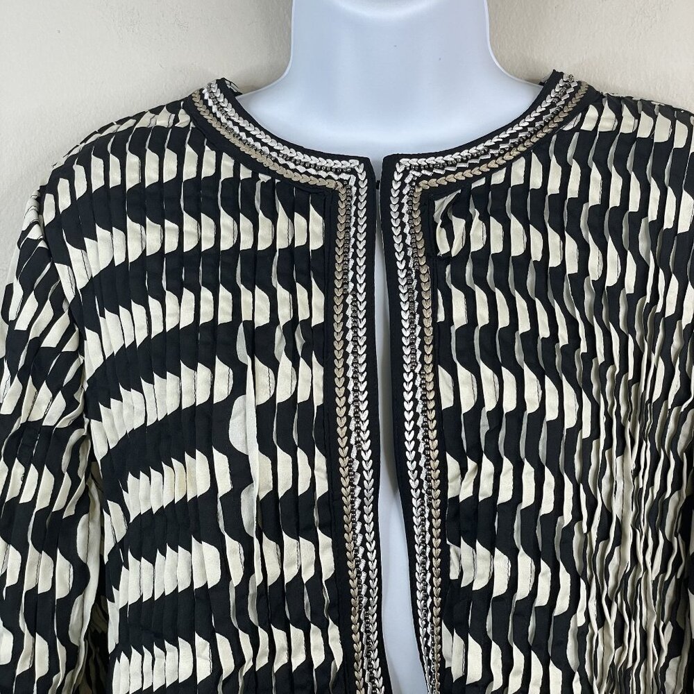Chico’s Jacket Womens NWT Large 2 Pleated Beaded Timeless Neutral Capsule Travel - Picture 4 of 7